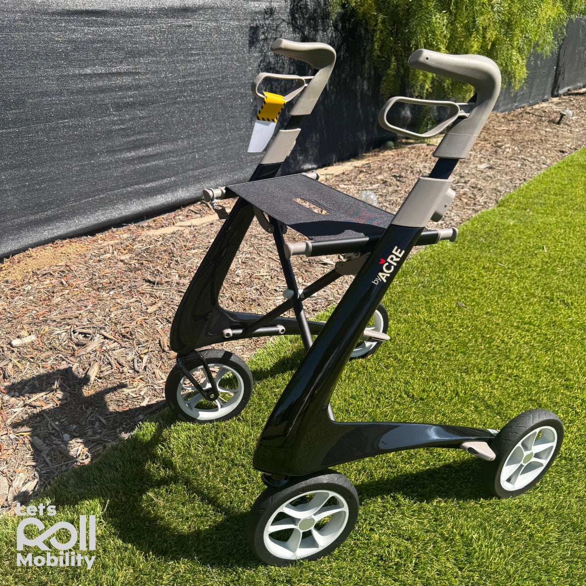 Carbon Black byACRE Ultralight rollator close up 